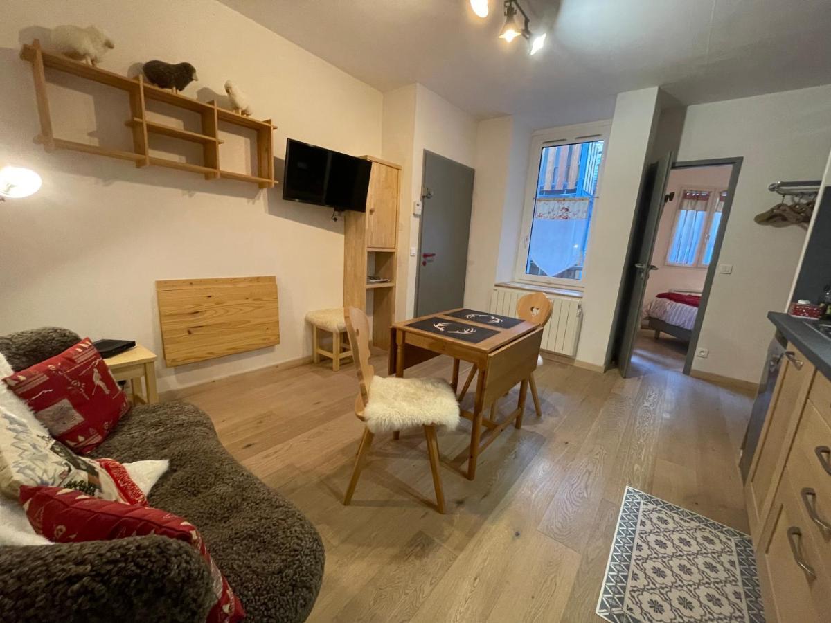 T2 30M2 Plein Centre, Lit Fait, Linge Fourni, Wifi Apartment Cauterets Exterior photo